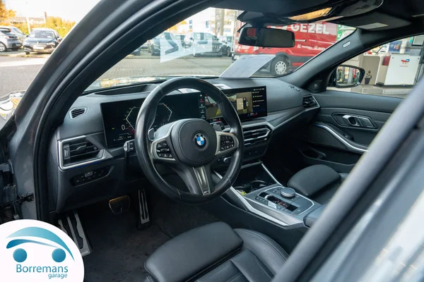 BMW M340i (2023) — foto 21 van 58