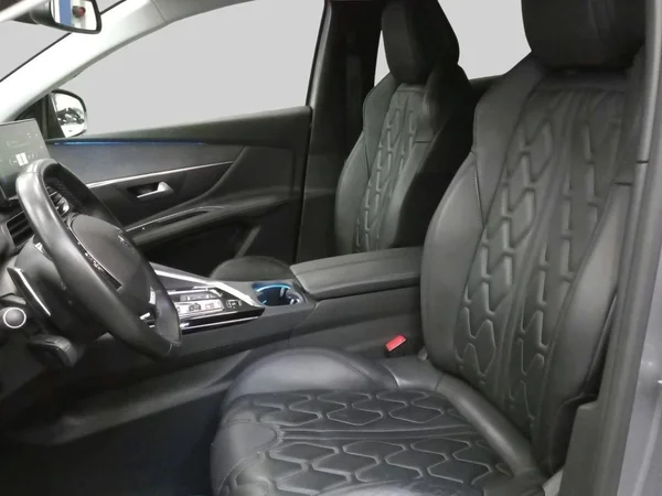 Peugeot 3008 (2021) — foto 7 van 20