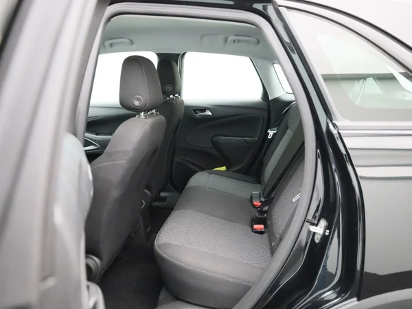 Opel Crossland (2021) — foto 2 van 35