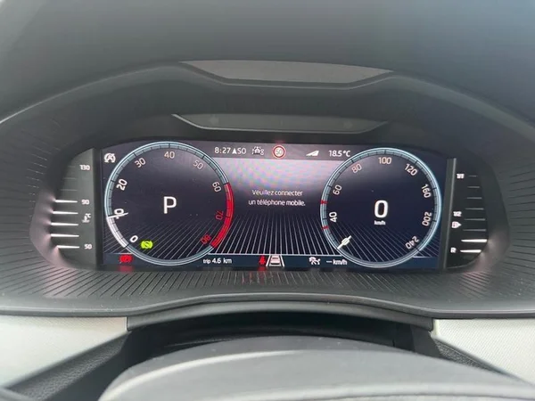 SKODA Kamiq (2023) — foto 5 van 28