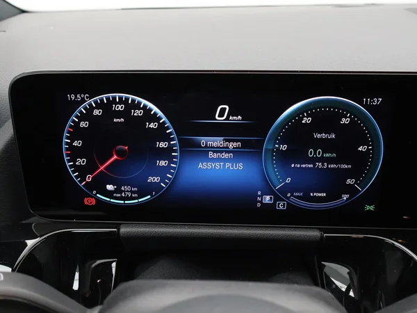 MERCEDES-BENZ EQA (H243) (2024) — foto 21 van 34