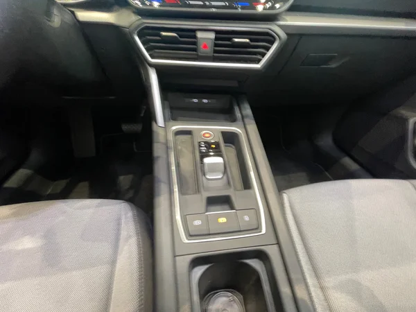 SEAT Leon (2025) — foto 11 van 24