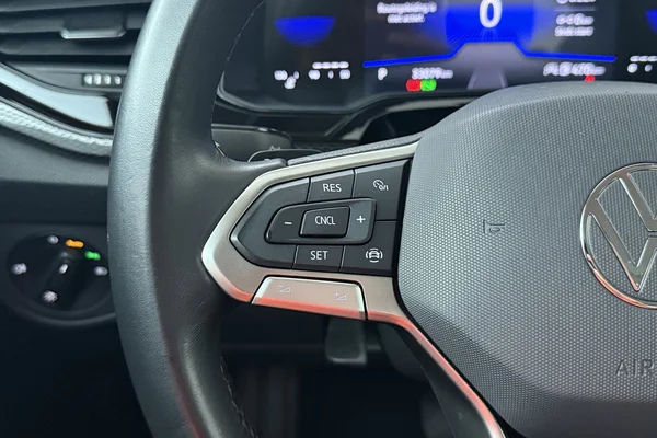 Volkswagen Taigo (2024) — foto 6 van 21