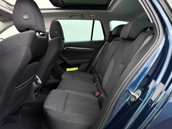 SKODA Octavia (2022) — foto 5 van 33