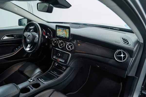 Mercedes-Benz GLA (H247) (2020) — foto 25 van 44