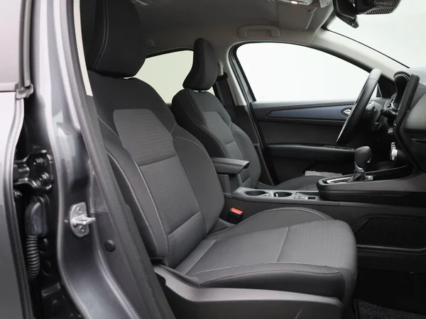 Renault Arkana (2025) — foto 28 van 40