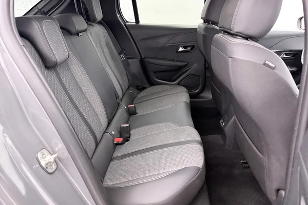 Peugeot 208 (2025) — foto 3 van 30