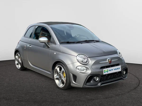 ABARTH 595C (2019) — foto 22 van 24