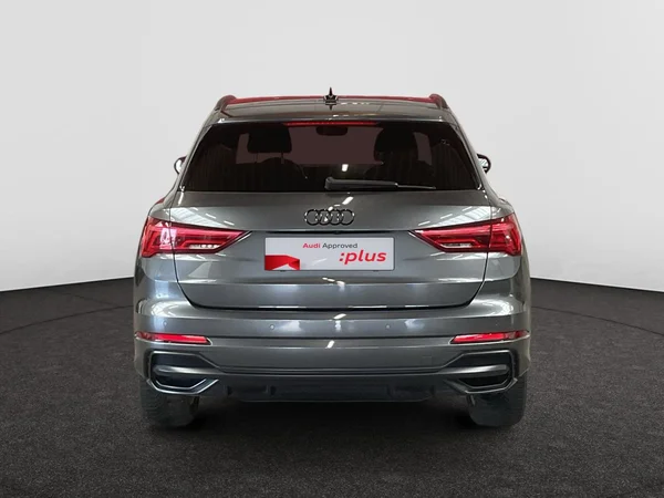 AUDI Q3 (2022) — foto 19 van 24