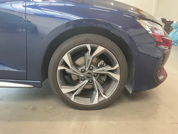 AUDI A3 Sportback (2025) — foto 8 van 16