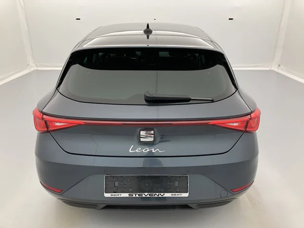SEAT Leon (2022) — foto 11 van 36