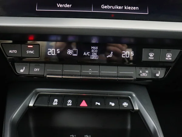 AUDI A3 Sportback (2025) — foto 10 van 18