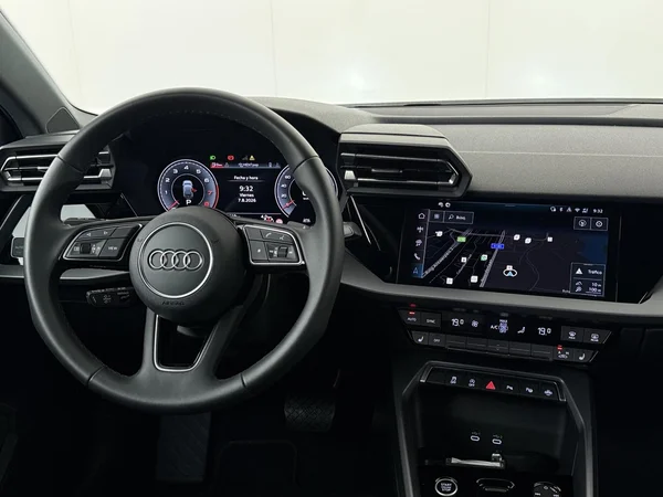 AUDI A3 Sportback (2025) — foto 14 van 18