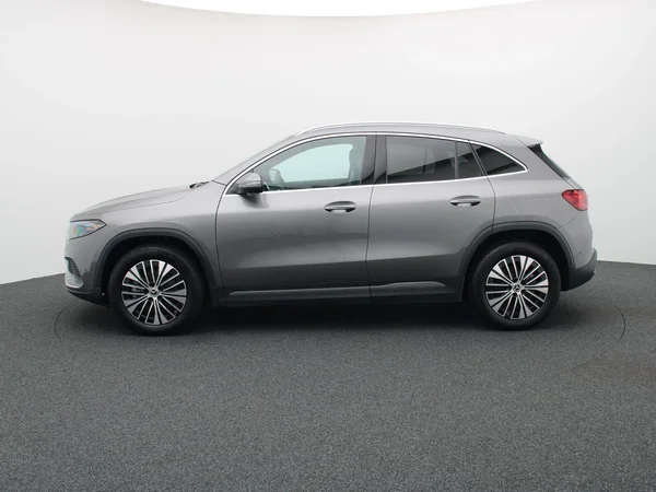 Mercedes-Benz EQA (2024) — foto 22 van 27