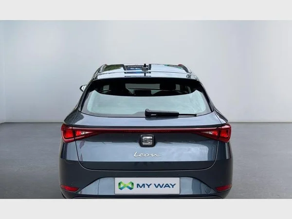 Seat Leon ST (2021) — foto 21 van 24