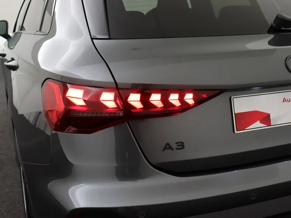 AUDI A3 Sportback (2025) — foto 7 van 18