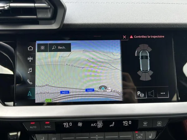 AUDI A3 Sportback (2023) — foto 10 van 34