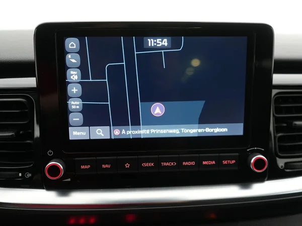 Kia Stonic (2025) — foto 8 van 22