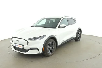 Ford Mustang c1b73bf1-a493-4ad8-a587-d710459b87f4