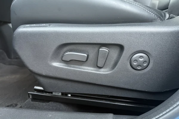 Nissan Qashqai (2019) — foto 9 van 21