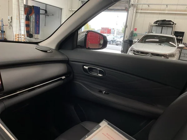 GEELY Starray EM-i (PHEV) (2026) — foto 9 van 22