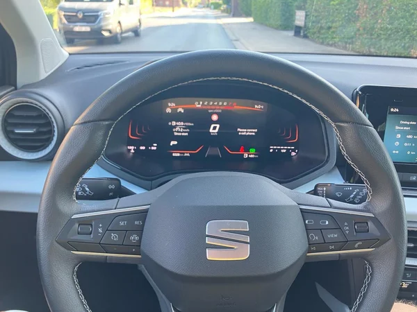 SEAT Arona (2025) — foto 7 van 22
