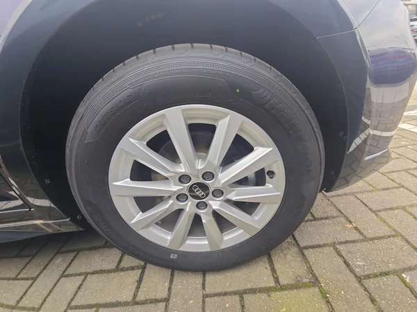 AUDI A1 allstreet (2025) — foto 3 van 24