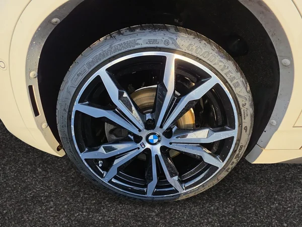 BMW X2 (F39) (2018) — foto 16 van 24