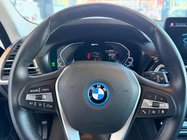 BMW X3 (2022) — foto 8 van 20