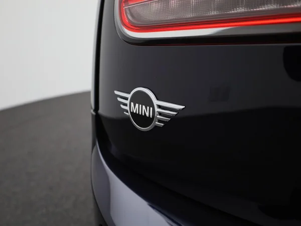 MINI Clubman (2023) — foto 21 van 32