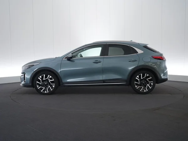 Kia XCeed (2024) — foto 26 van 31
