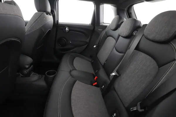 MINI MINI (2020) — foto 5 van 16