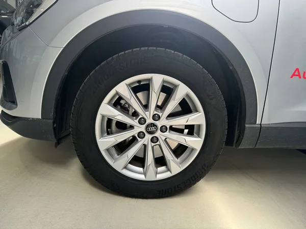 AUDI Q3 (2021) — foto 10 van 18