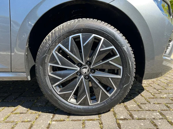 SKODA Kamiq (2025) — foto 17 van 24