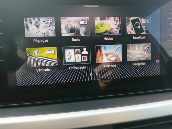 SKODA Scala (2022) — foto 4 van 21