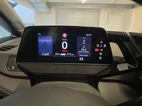 VOLKSWAGEN ID.3 (2025) — foto 10 van 21