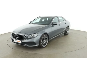 Mercedes-Benz E-Klasse fee15789-9ae6-41f6-ac9a-f06c5a7eb838