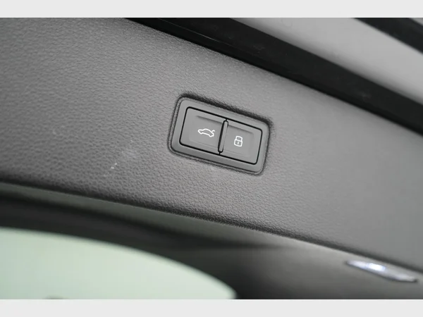 AUDI Q7 PHEV (2024) — foto 28 van 37