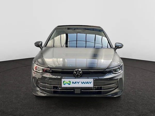 VOLKSWAGEN Golf VIII (2026) — foto 3 van 13