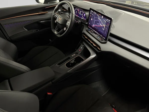 CUPRA Terramar e-Hybrid (PHEV) (2026) — foto 13 van 15