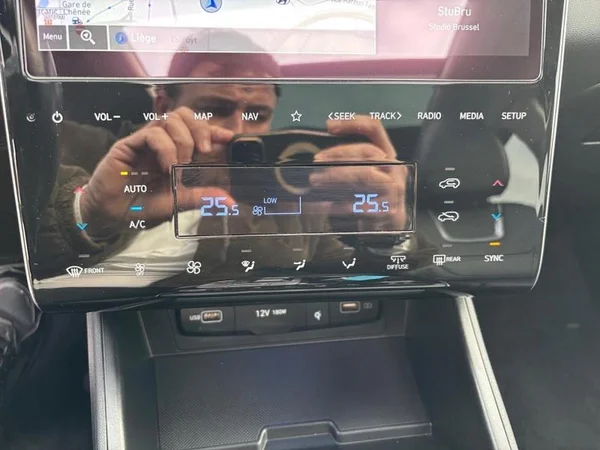 HYUNDAI Tucson (2022) — foto 17 van 31