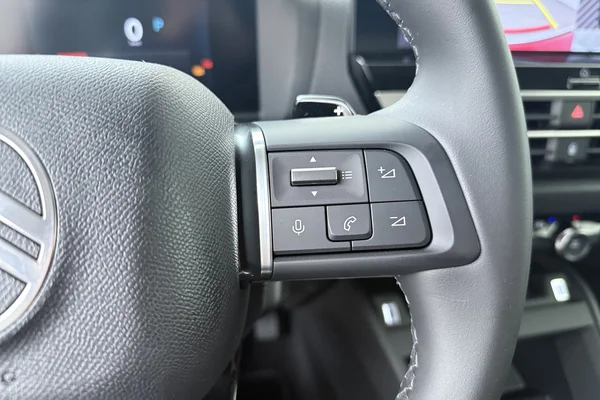 Citroen C4 X (2025) — foto 7 van 16