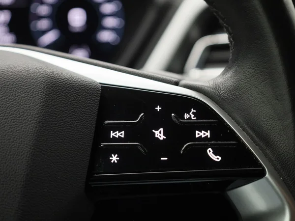 Audi Q4 e-tron (2022) — foto 17 van 45