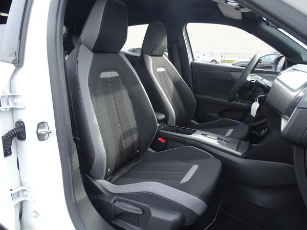 Opel Mokka (2024) — foto 5 van 25