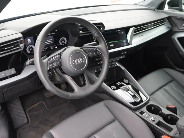 AUDI A3 Sportback (2025) — foto 23 van 30