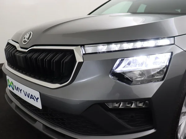 SKODA Kamiq (2025) — foto 6 van 18