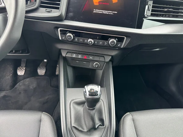 AUDI A1 Sportback (2024) — foto 11 van 20