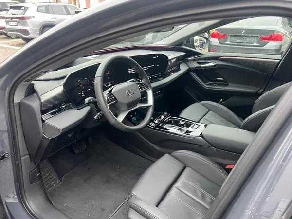 AUDI A6 Avant e-tron (2025) — foto 3 van 24