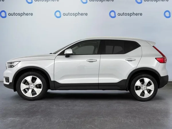 Volvo XC40 (2021) — foto 13 van 17