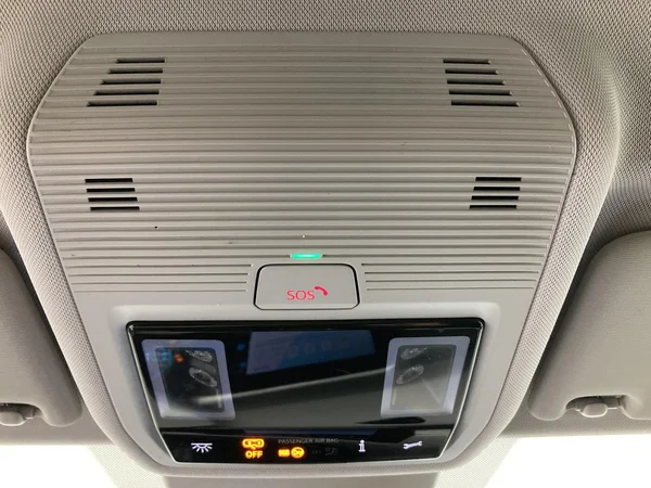 VOLKSWAGEN Golf VIII (2021) — foto 34 van 36